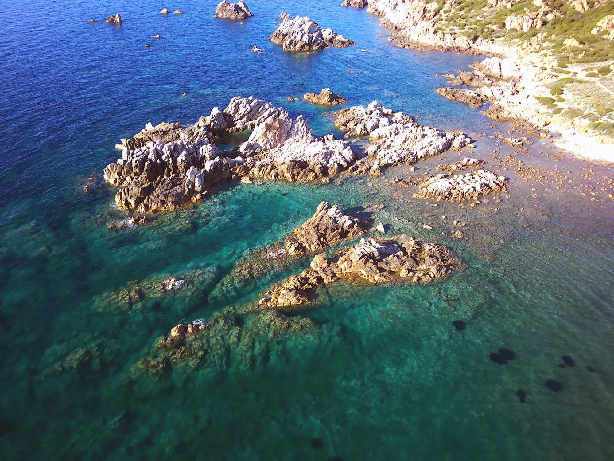 Gli Oleandri Di Calarossa - 5M Walk To The Beach Isola Rossa Exterior photo